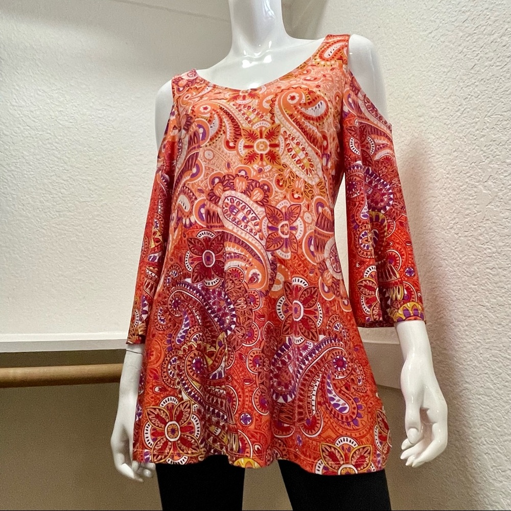 Coco Bianco | Orange Paisley | Cold Shoulder Blouse Sz M
